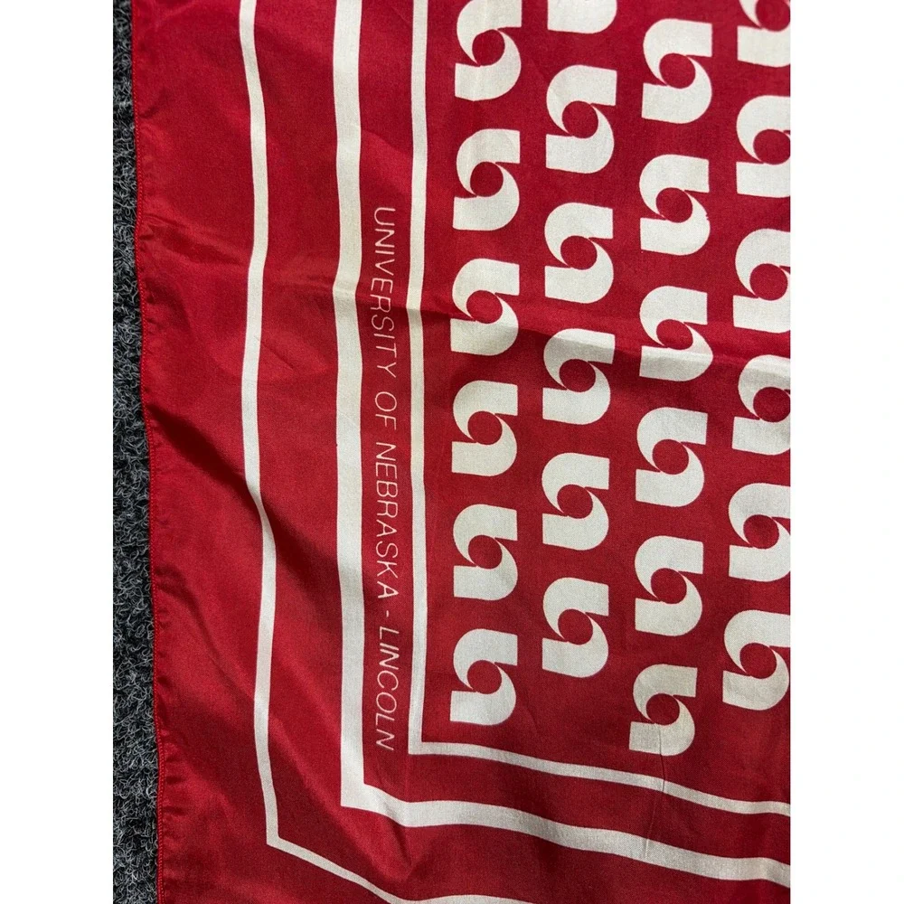Vintage Wm Chelsea Scarf Womens OS Red Nebraska Lincoln Silk Logo Husker Boho